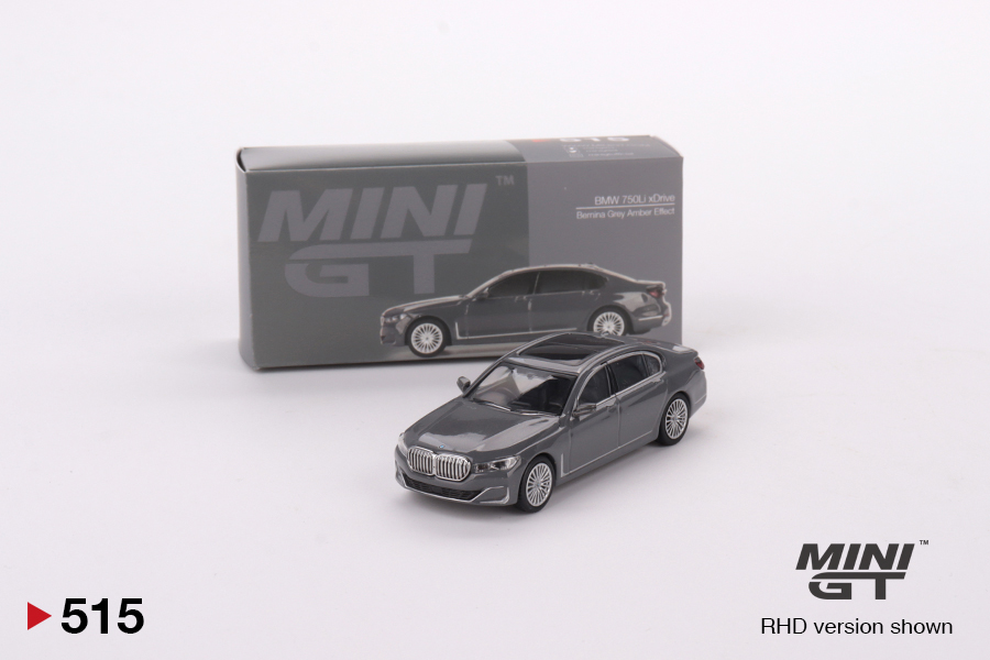 BMW 750Li xDrive Bernina Grey Amber Effect - Mini GT 1:64