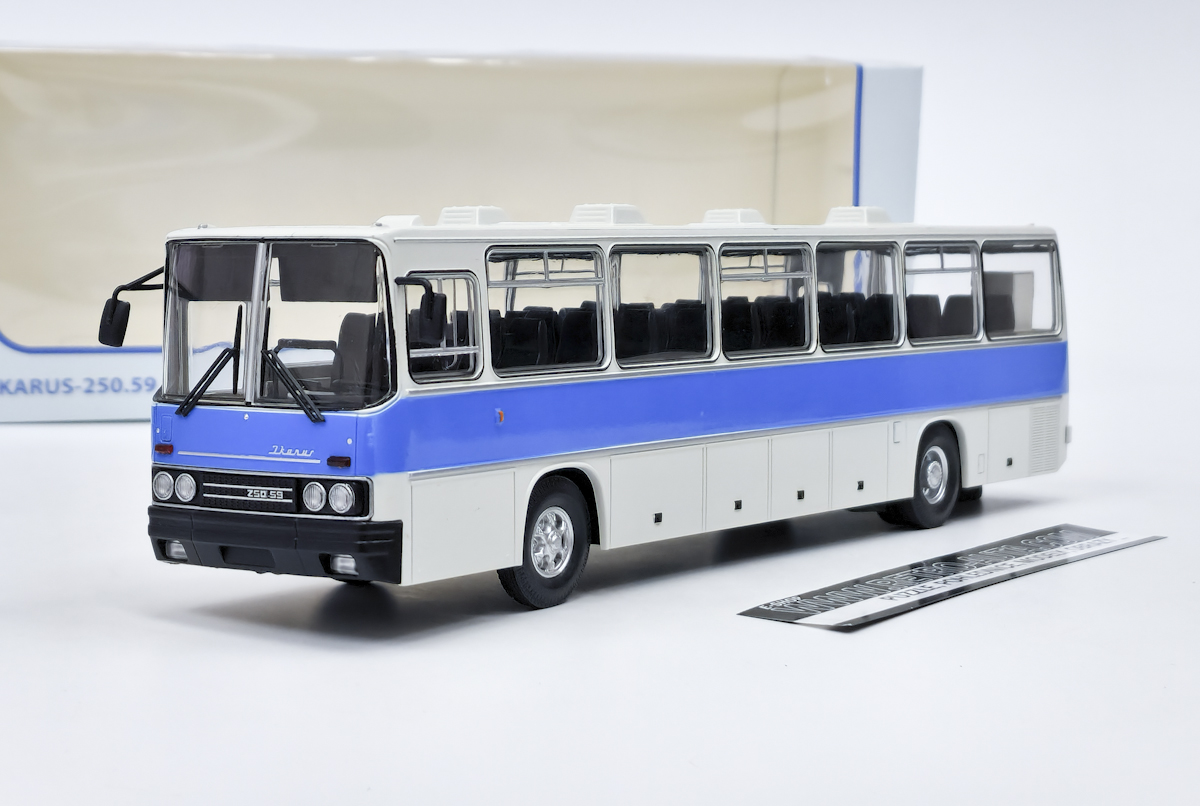 Ikarus 250.59 modrá/bílá MODIMIO 1:43