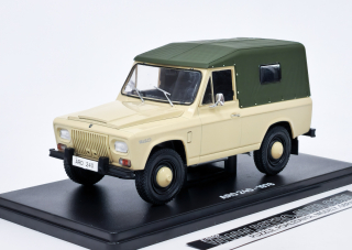 ARO 240 (1978) beige/green Hachette 1:24